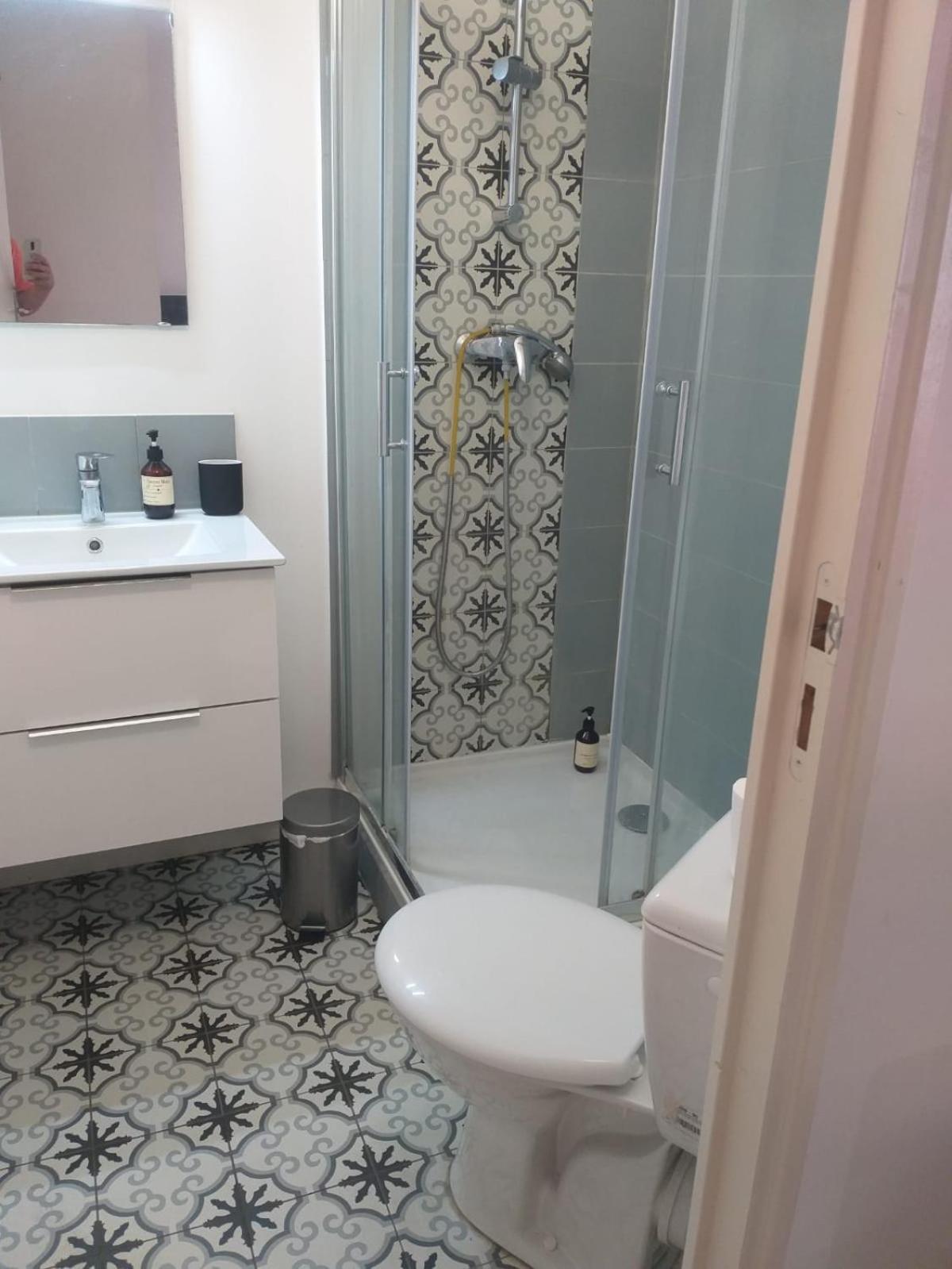 Appartement Le Refuge Urbain - Port A 2 Pas & Animaux Acceptes à Toulon Extérieur photo